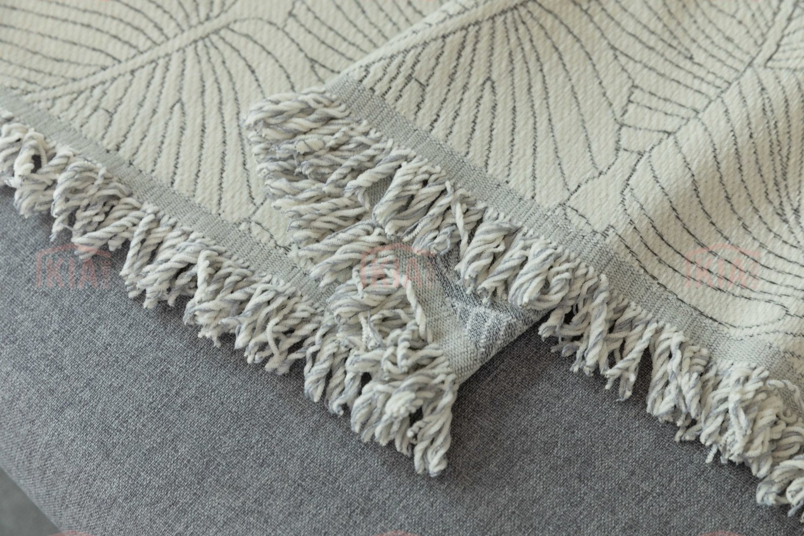Ριχτάρι Chenille Με Κρόσια C11-1 Ριχτάρι Chenille Με Κρόσια C11-1 - Image 4