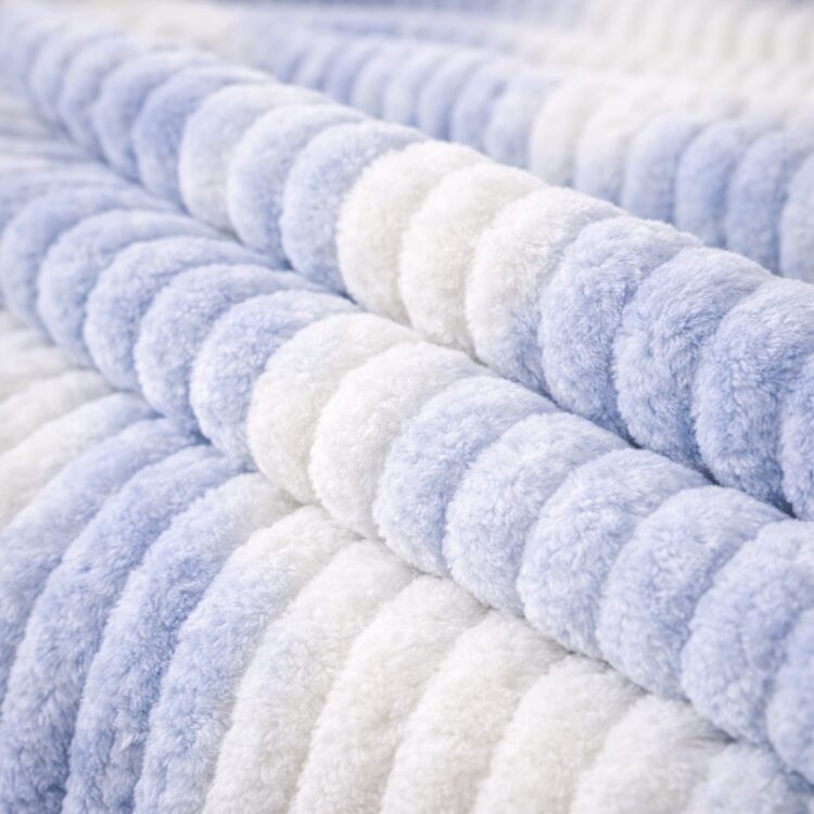 Κουβέρτα Δίχρωμη 220X240cm Υπερδιπλη fleece ριγέ